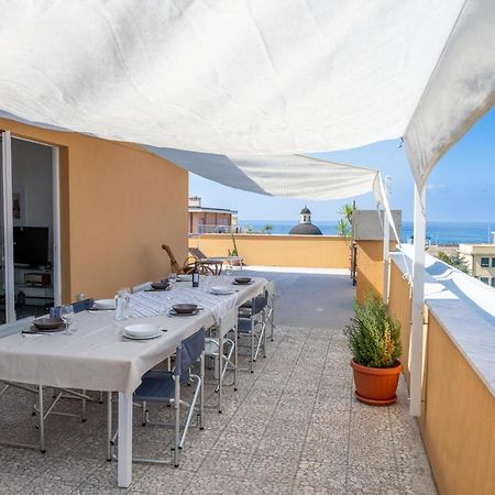 La Terrazza Di К'яварі Екстер'єр фото